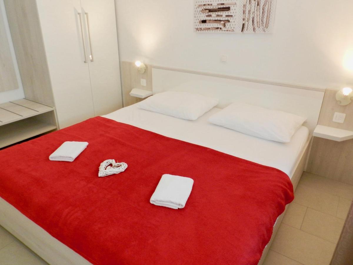 Diamant Apartments Baška Voda Εξωτερικό φωτογραφία