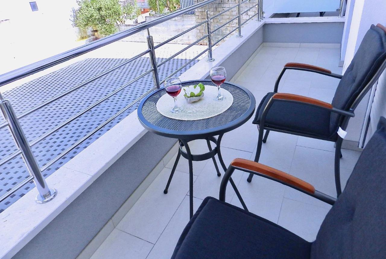 Diamant Apartments Baška Voda Εξωτερικό φωτογραφία